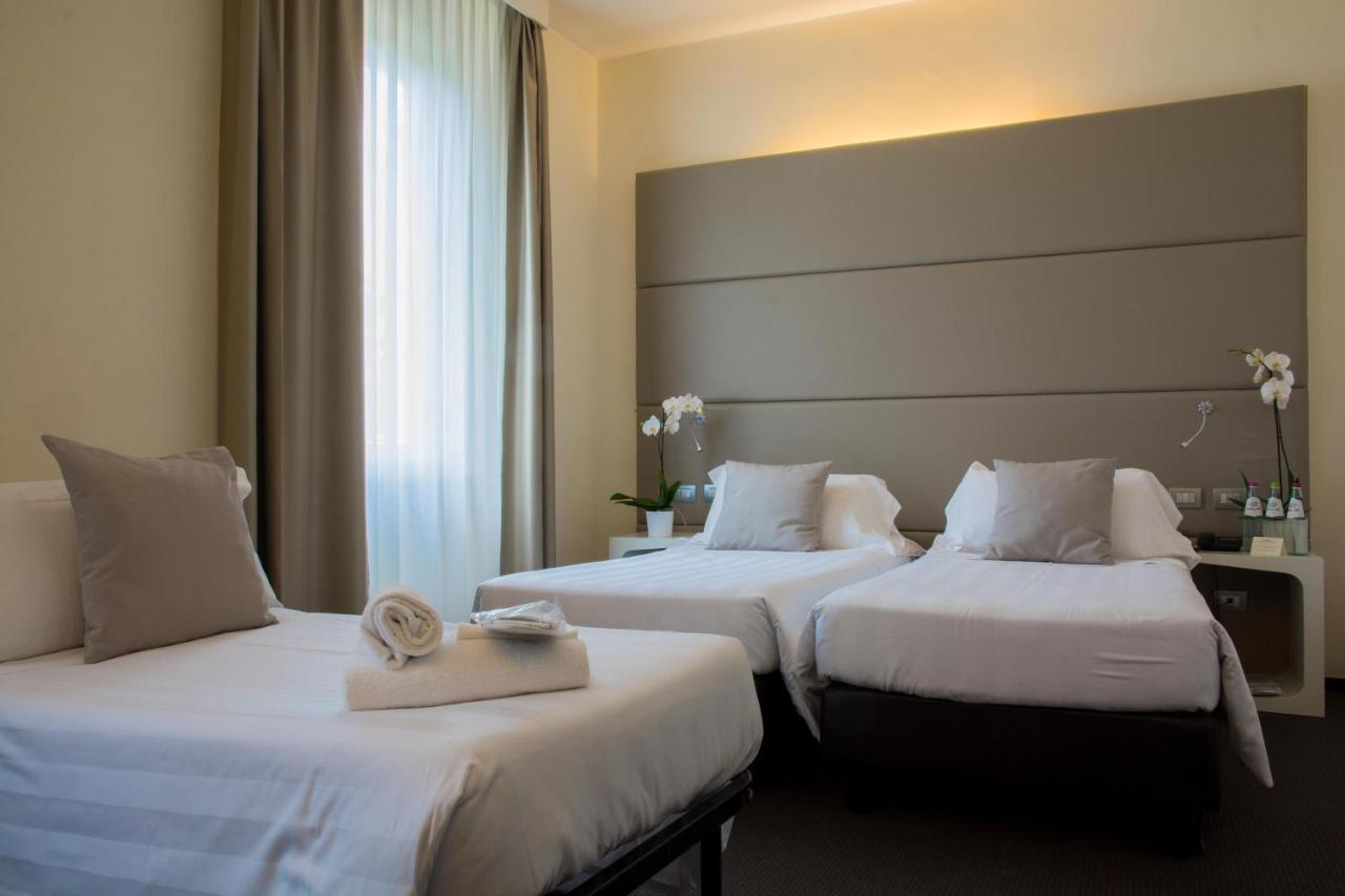 Th Assisi - Hotel Cenacolo Eksteriør billede