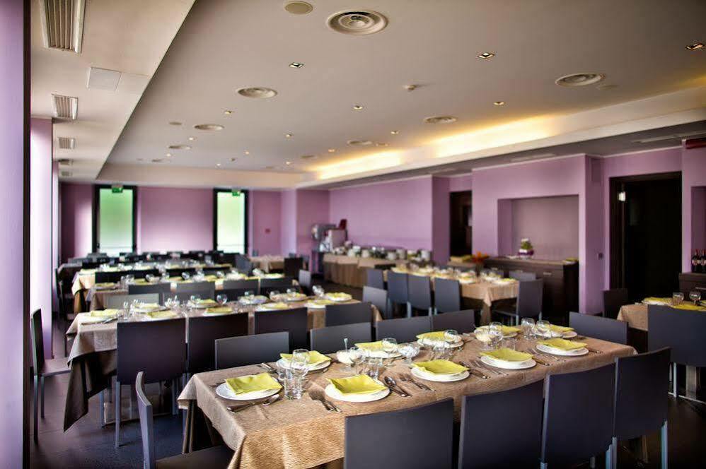 Th Assisi - Hotel Cenacolo Eksteriør billede